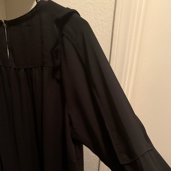 Loft Blouse - Picture 3 of 4